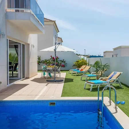 Villa Acacia