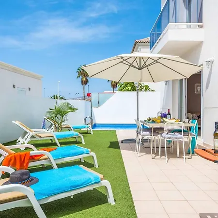 Acacia Villa *