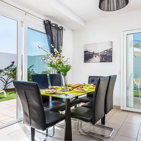 Villa Acacia Costa Adeje (Tenerife)